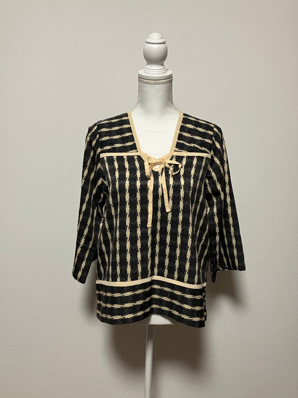 Lauren Moffatt Anthropologie Top, Size Medium, Geometric Pattern, Boho
